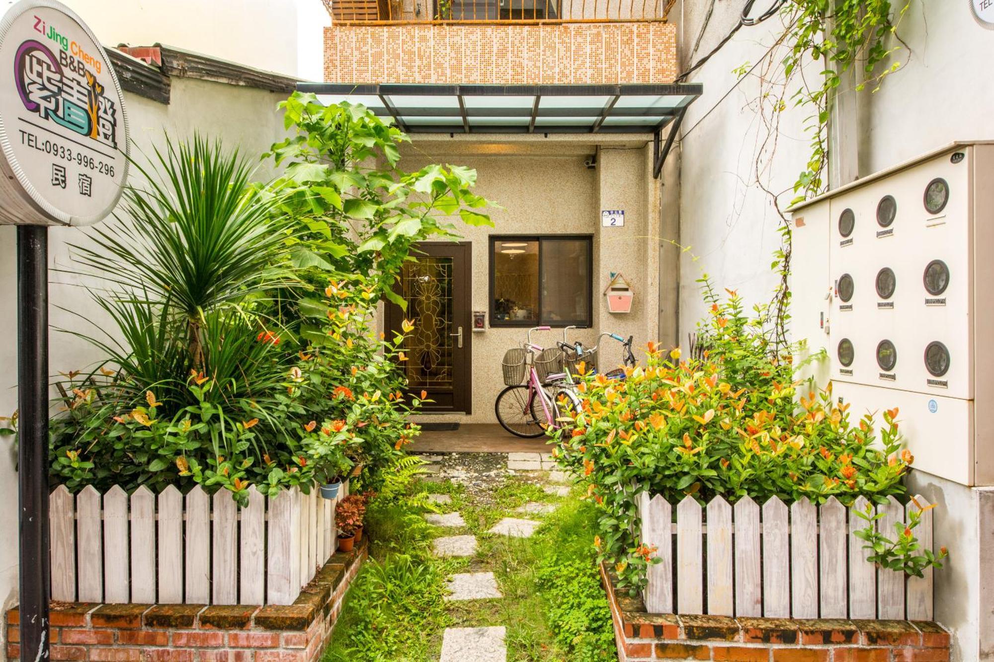 Zi Jing Cheng B&B Хуалянь Экстерьер фото